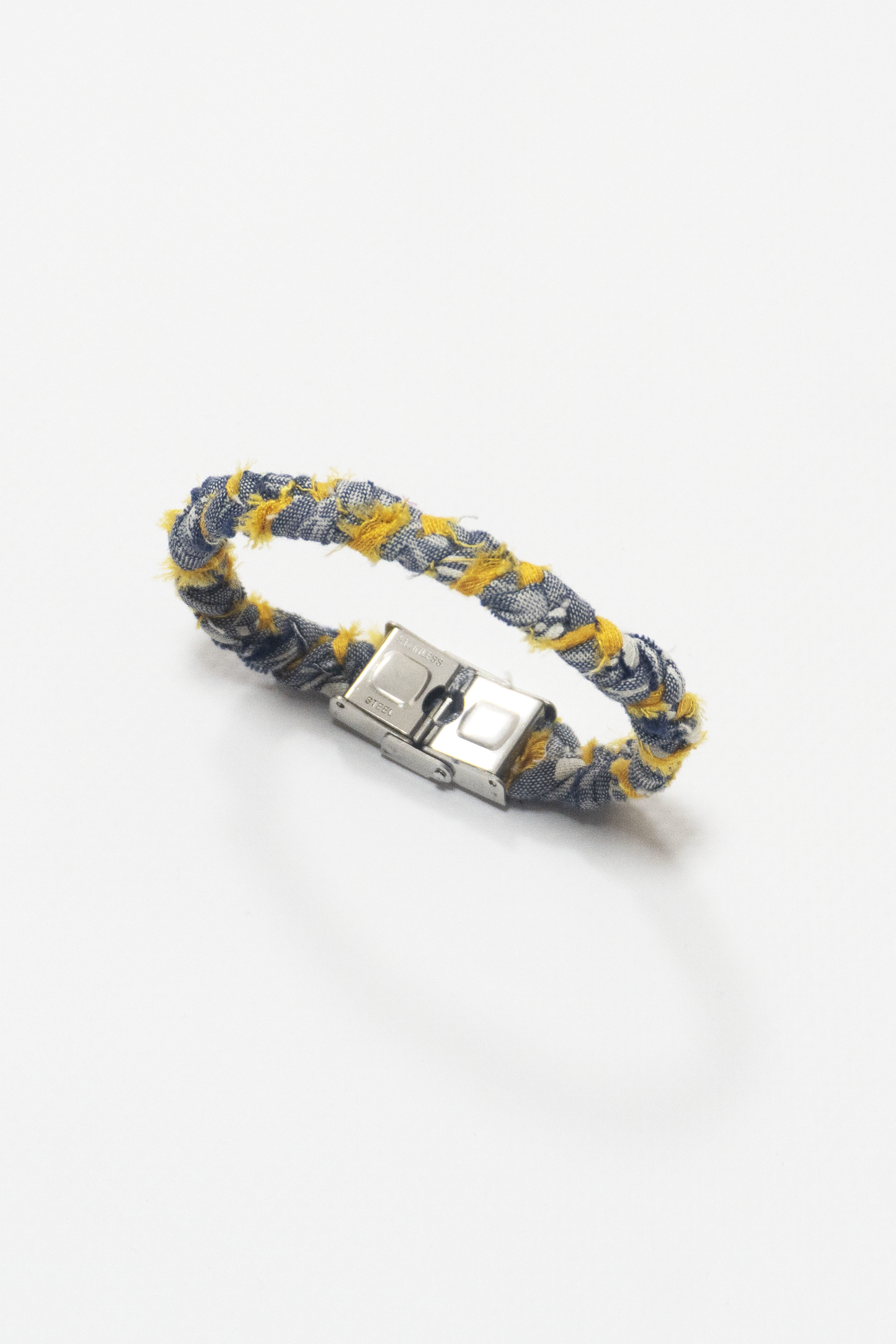 Lamayé - Les bracelets upcyclés